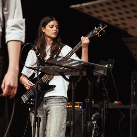 IJ2A0126 Enhanced NR