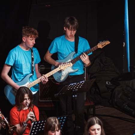 P03E7885 Enhanced NR